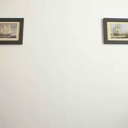 Cute Downtown Apartament