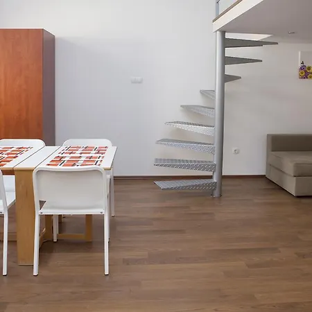 Cute Downtown Apartment Budapest