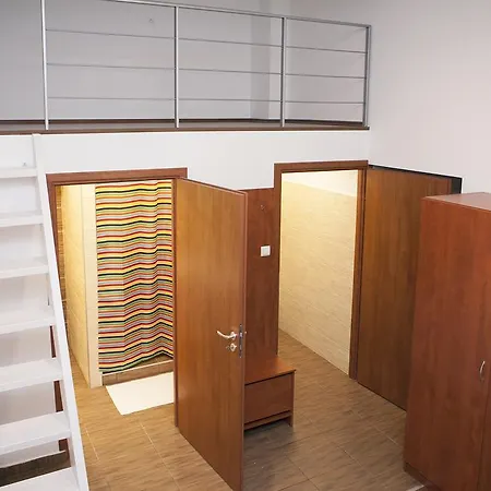Cute Downtown Apartment Budapest